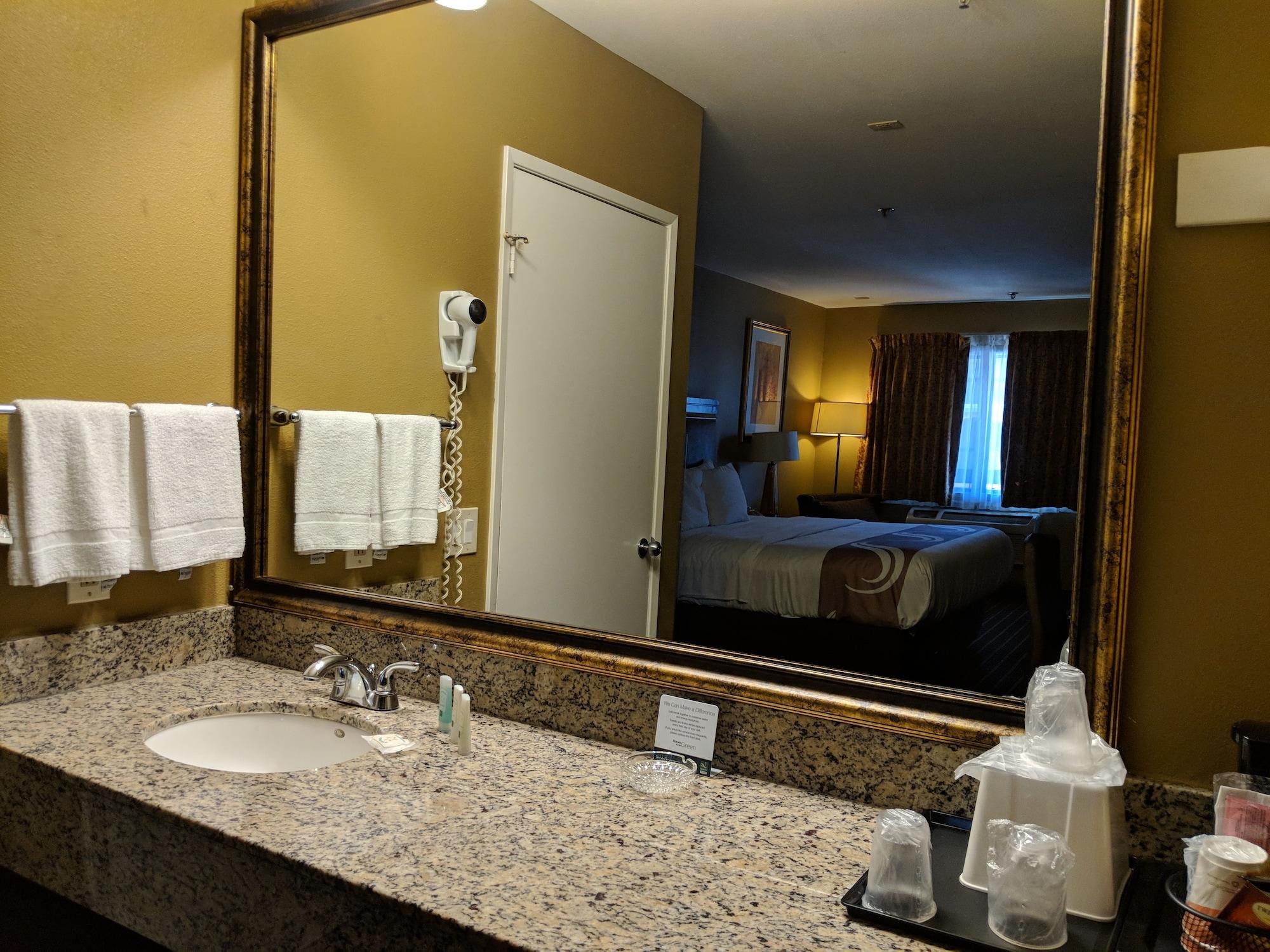Quality Inn & Suites Westminster Seal Beach מראה חיצוני תמונה